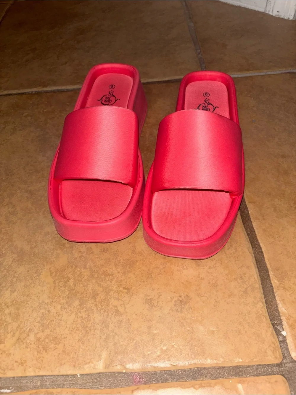 H&M bright hot